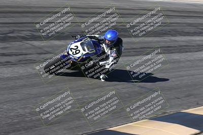 media/Jan-16-2026-CVMA Friday Practice (Fri) [[6f2bf47531]]/5-Racer 4-Trackday1/Session 2 (Bowl)/